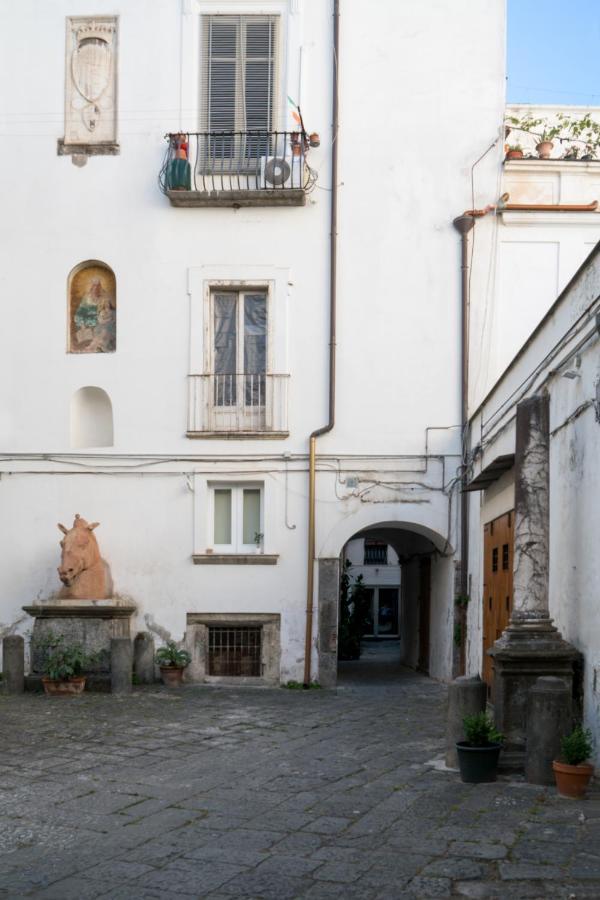 Suite & Luxury Rooms Palazzo Diomede Carafa Νάπολη Εξωτερικό φωτογραφία